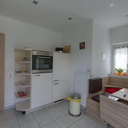 Pensionat Alscher Garni 3*